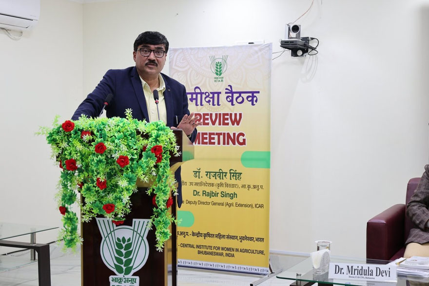 Dr. Rajbir Singh, Hon’ble DDG (Agricultural Extension), ICAR, New Delhi, during a review meeting.